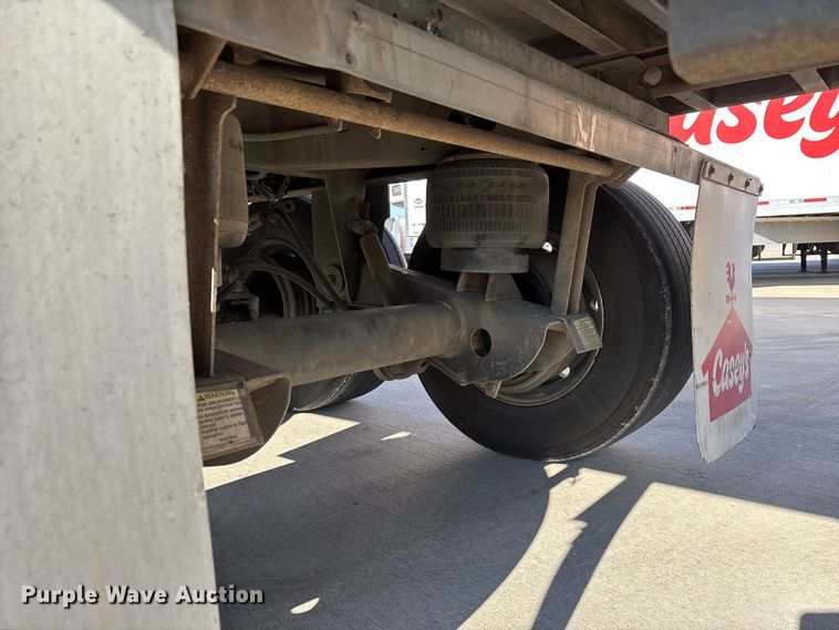 image for item EN5902 2007 Utility VS2RA refrigerated van trailer