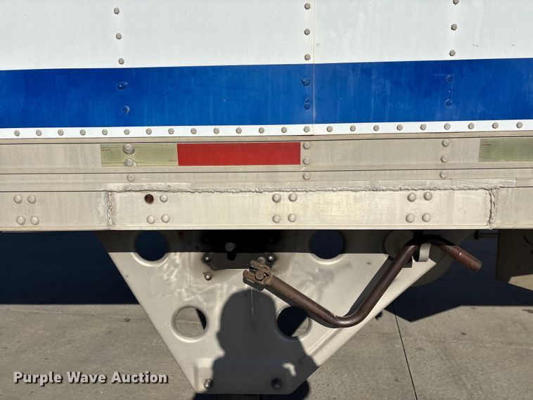 image for item EN5902 2007 Utility VS2RA refrigerated van trailer
