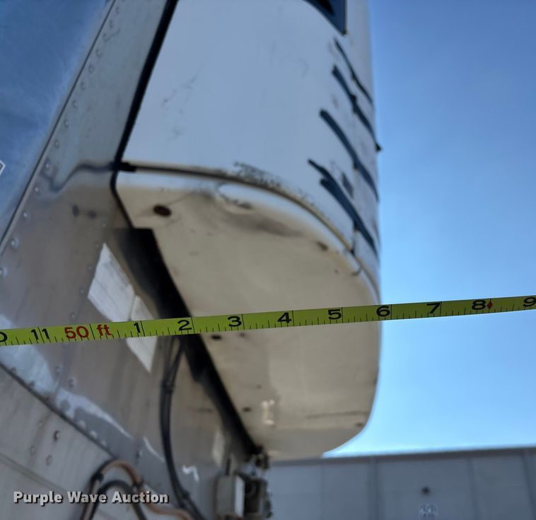 image for item EN5902 2007 Utility VS2RA refrigerated van trailer