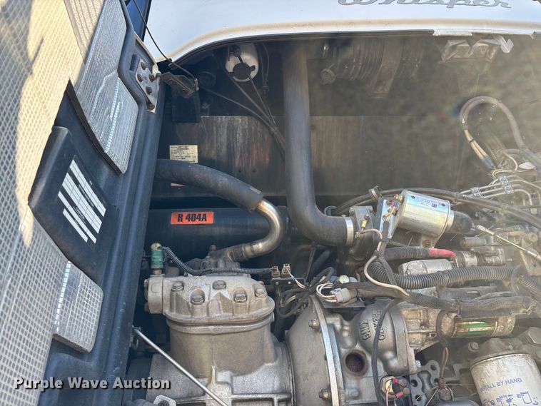 image for item EN5902 2007 Utility VS2RA refrigerated van trailer