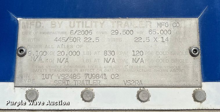 image for item EN5902 2007 Utility VS2RA refrigerated van trailer