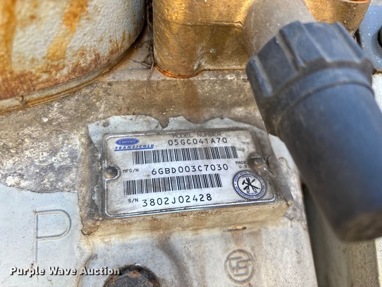 image for item EN5903 2003 Great Dane refrigerated van trailer