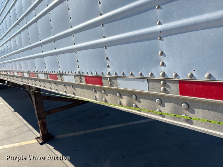 image for item EN5903 2003 Great Dane refrigerated van trailer