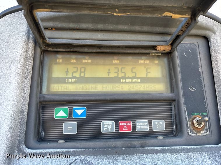 image for item EN5903 2003 Great Dane refrigerated van trailer