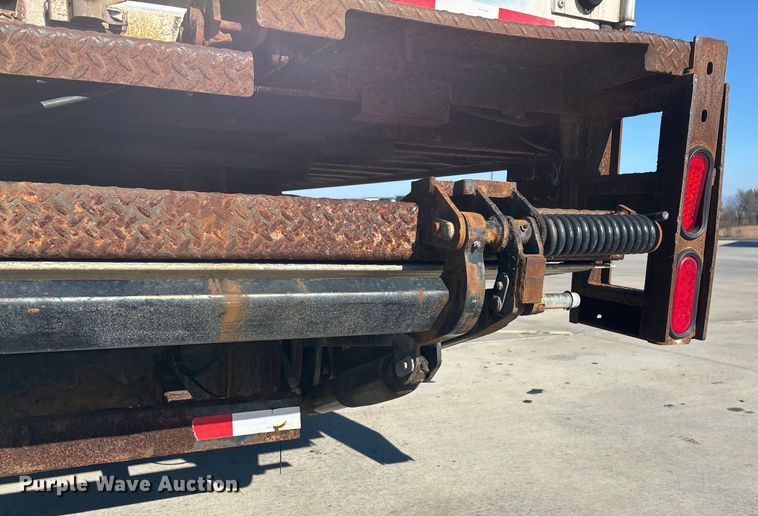 image for item EN5903 2003 Great Dane refrigerated van trailer