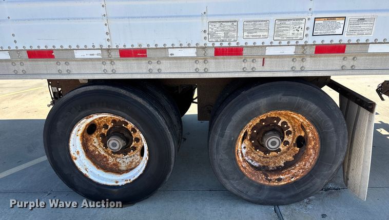 image for item EN5903 2003 Great Dane refrigerated van trailer