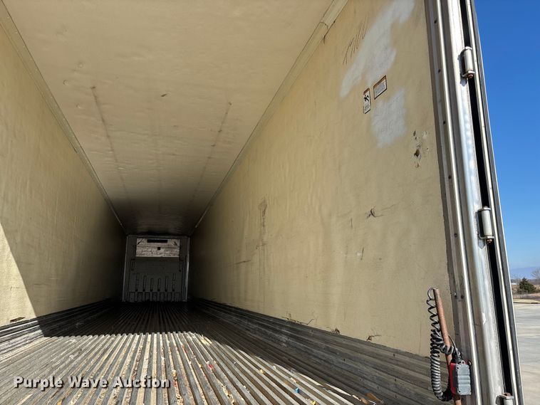 image for item EN5903 2003 Great Dane refrigerated van trailer