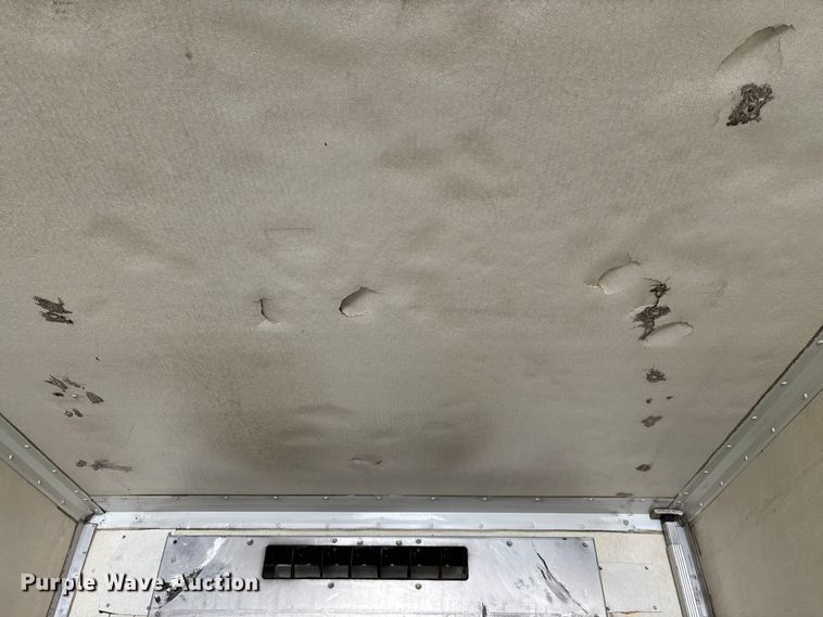 image for item EN5903 2003 Great Dane refrigerated van trailer