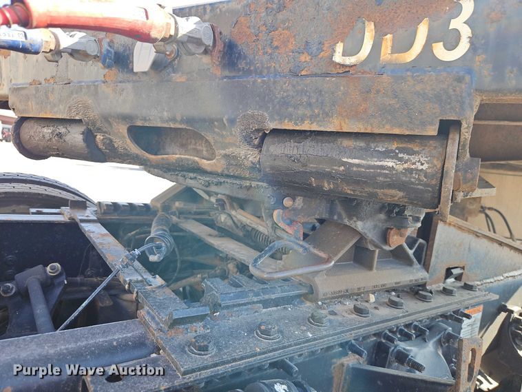 image for item EO4834 2013 XL Specialized Trailers XL60 lowboy equipment trailer