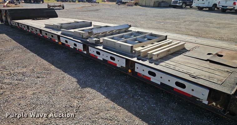 image for item EO4834 2013 XL Specialized Trailers XL60 lowboy equipment trailer