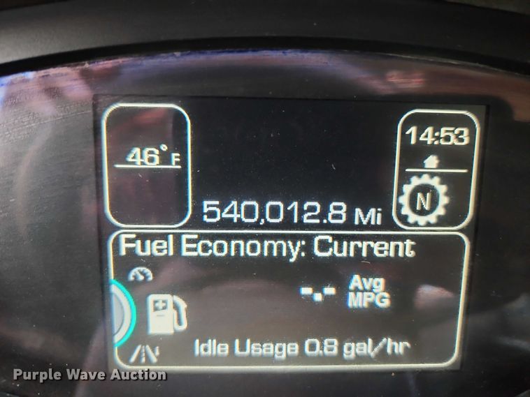 image for item EO4875 2015 Kenworth T880 semi truck