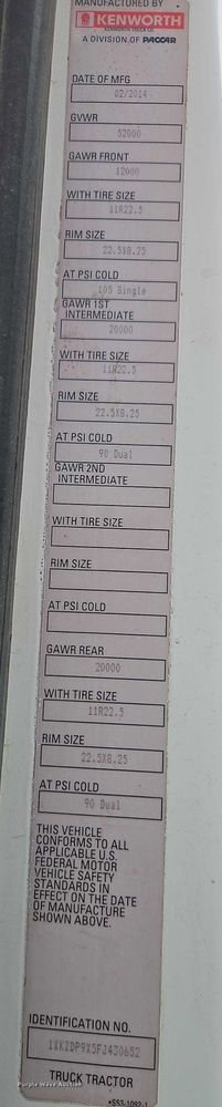 image for item EO4875 2015 Kenworth T880 semi truck