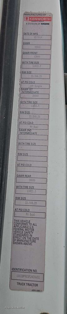 image for item EO4875 2015 Kenworth T880 semi truck