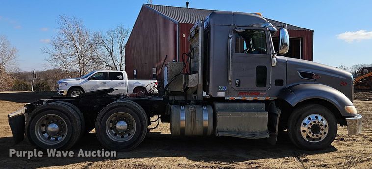 CAMIóN 2013 PETERBILT