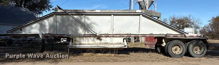 image for item EP0985 2000 Red River Mfg BD237 bottom dump trailer