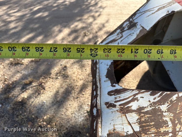 image for item EP0985 2000 Red River Mfg BD237 bottom dump trailer