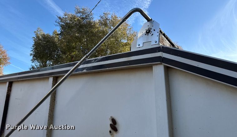 image for item EP0985 2000 Red River Mfg BD237 bottom dump trailer