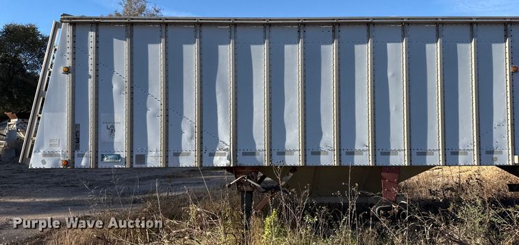 image for item EP0988 1994 Merritt 43X102X80XSPCX2XGS grain trailer