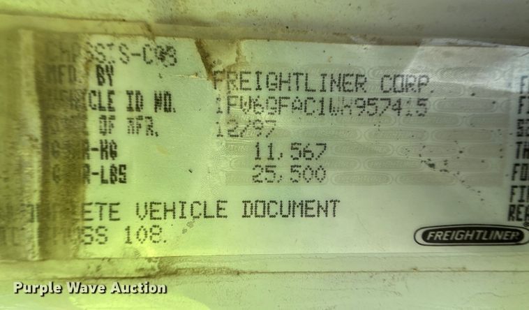 image for item EP0991 1998 Freightliner FL60 rollback truck