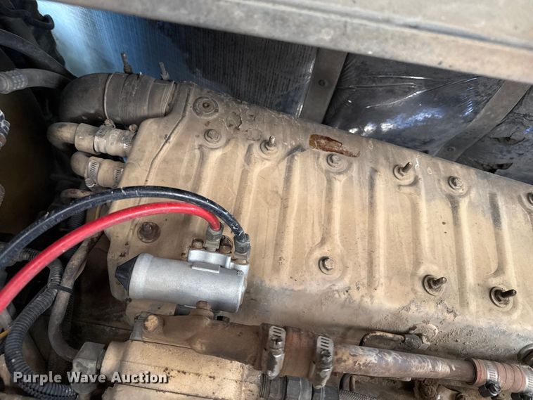 image for item EP2622 1995 Freightliner semi truck