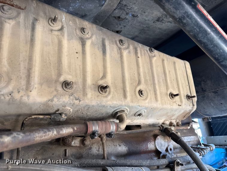 image for item EP2622 1995 Freightliner semi truck