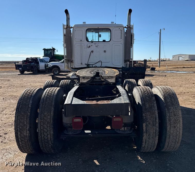 image for item EP2623 2013 Western Star 4900FA semi truck