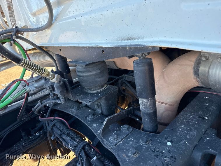 image for item EP2623 2013 Western Star 4900FA semi truck