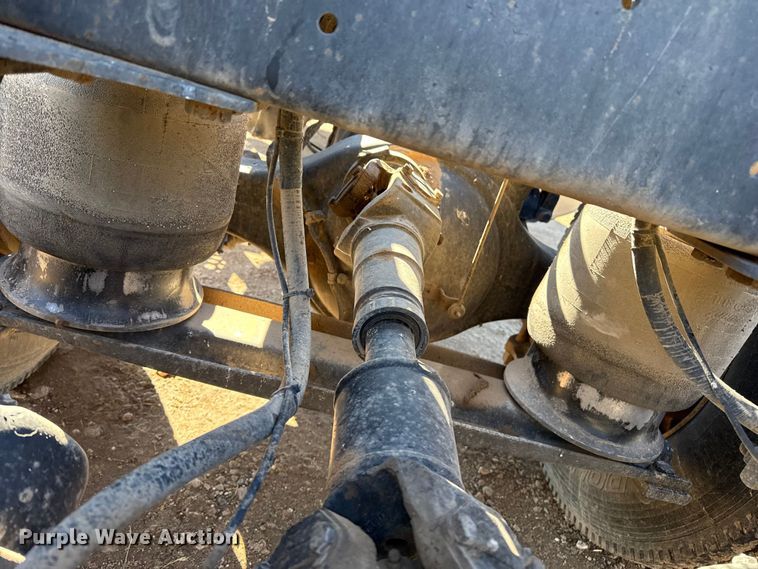 image for item EP2623 2013 Western Star 4900FA semi truck