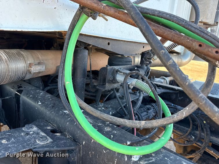 image for item EP2623 2013 Western Star 4900FA semi truck