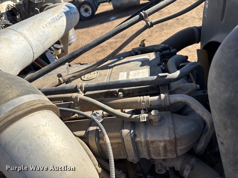 image for item EP2623 2013 Western Star 4900FA semi truck