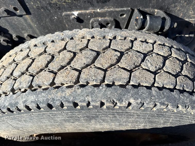 image for item EP2623 2013 Western Star 4900FA semi truck