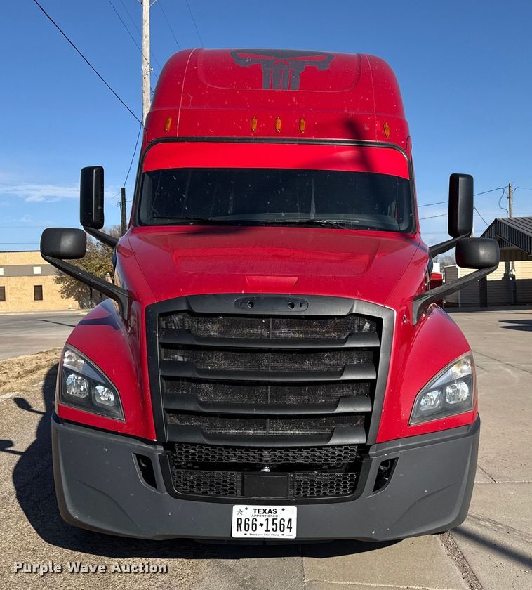 image for item EP2641 2019 Freightliner Cascadia 