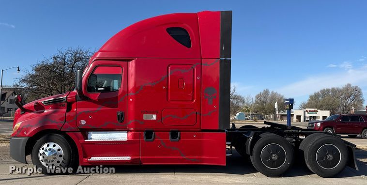 image for item EP2641 2019 Freightliner Cascadia 