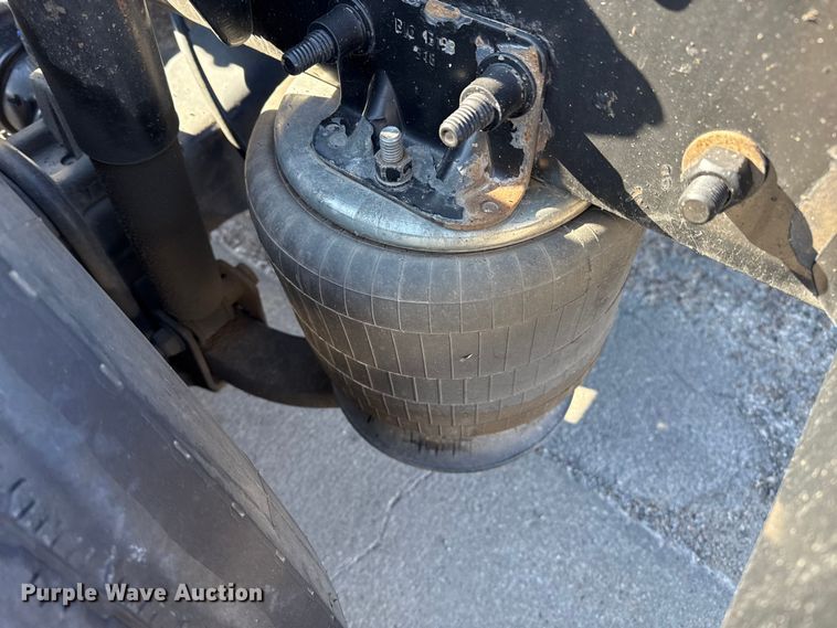 image for item EP2641 2019 Freightliner Cascadia 