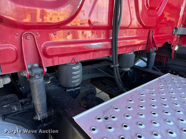 image for item EP2641 2019 Freightliner Cascadia 