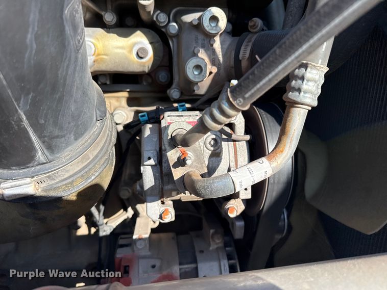 image for item EP2641 2019 Freightliner Cascadia 