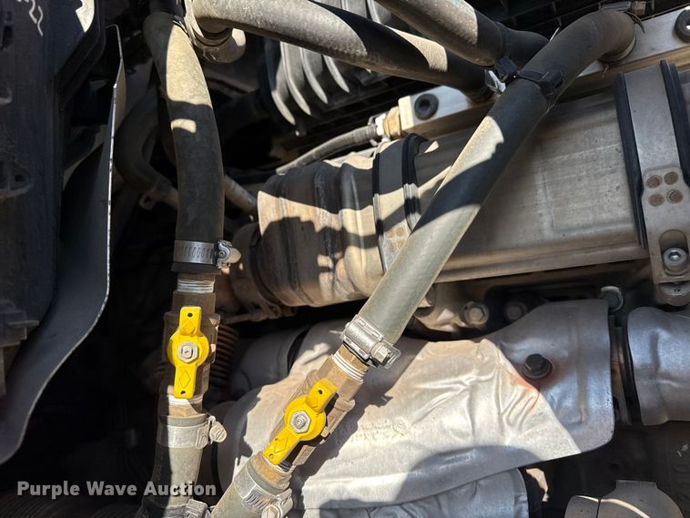 image for item EP2641 2019 Freightliner Cascadia 