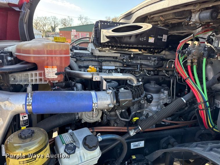 image for item EP2641 2019 Freightliner Cascadia 