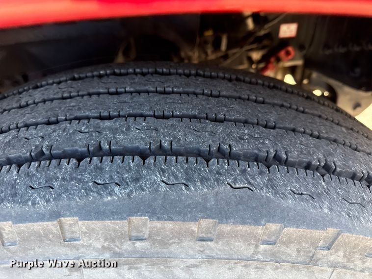 image for item EP2641 2019 Freightliner Cascadia 