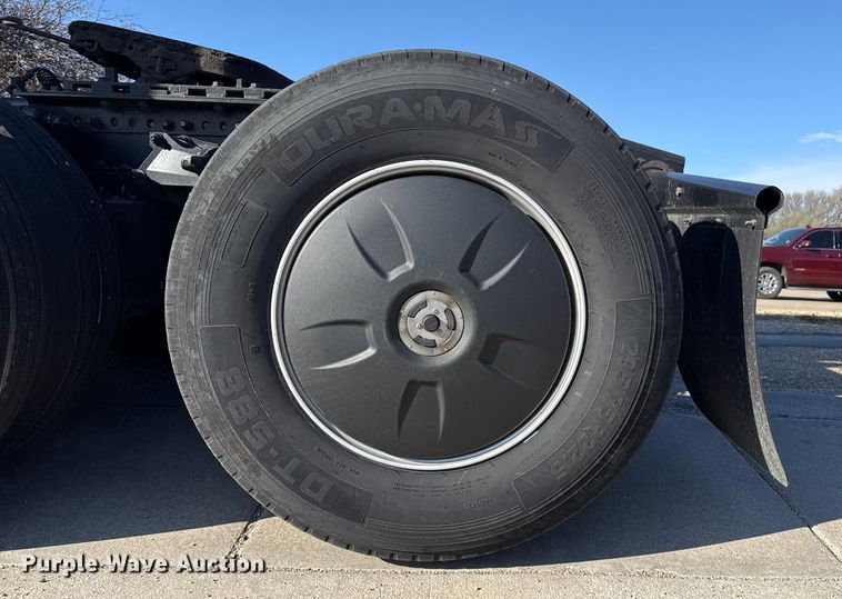 image for item EP2641 2019 Freightliner Cascadia 