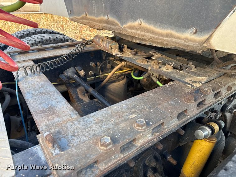 image for item EP2653 2009 International ProStar semi truck