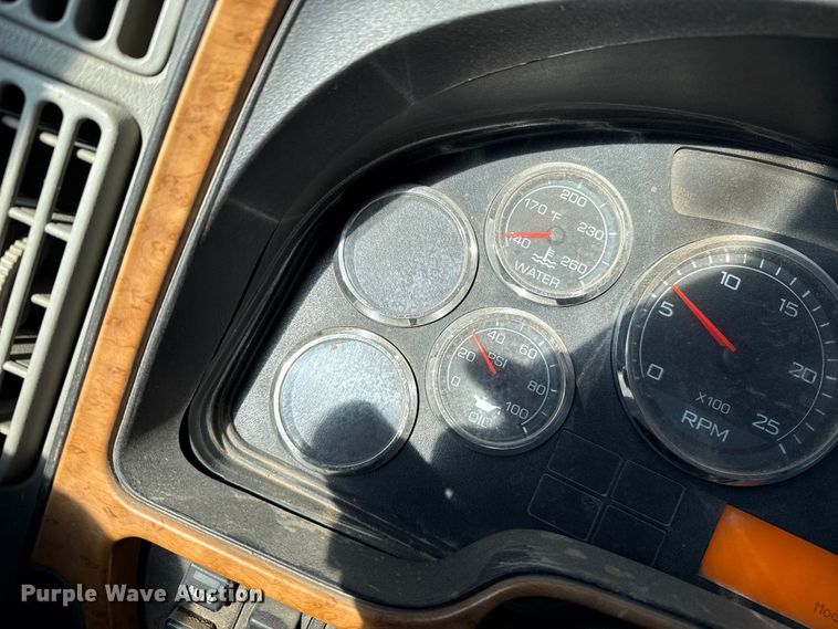 image for item EP2653 2009 International ProStar semi truck