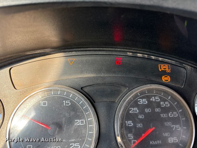 image for item EP2653 2009 International ProStar semi truck