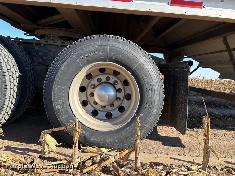 image for item EP2653 2009 International ProStar semi truck