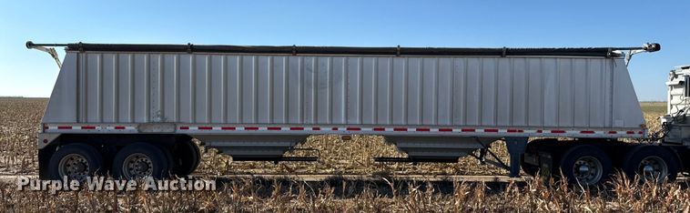 image for item EP2654 2009 Neville Built grain trailer