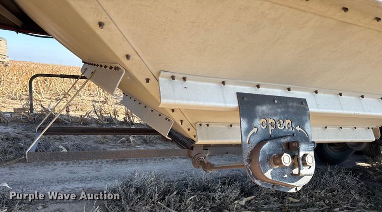 image for item EP2654 2009 Neville Built grain trailer