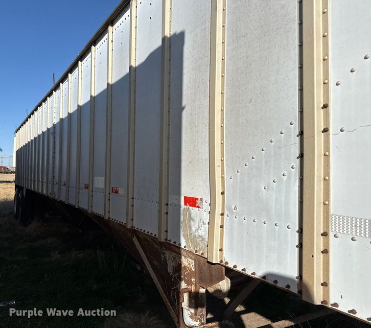 image for item EP2656 1982 Merritt grain trailer