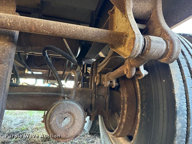 image for item EP2656 1982 Merritt grain trailer