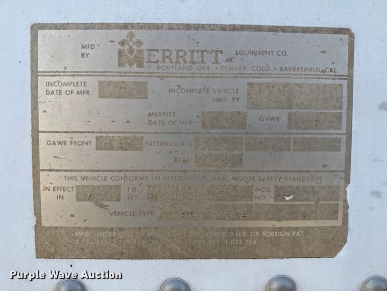 image for item EP2656 1982 Merritt grain trailer