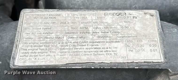 image for item ET4024 2019 Kenworth T680 semi truck